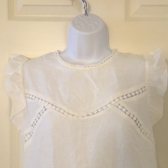 Adorable Flutter Sleeve Eyelet Peplum - Picture 4 of 9